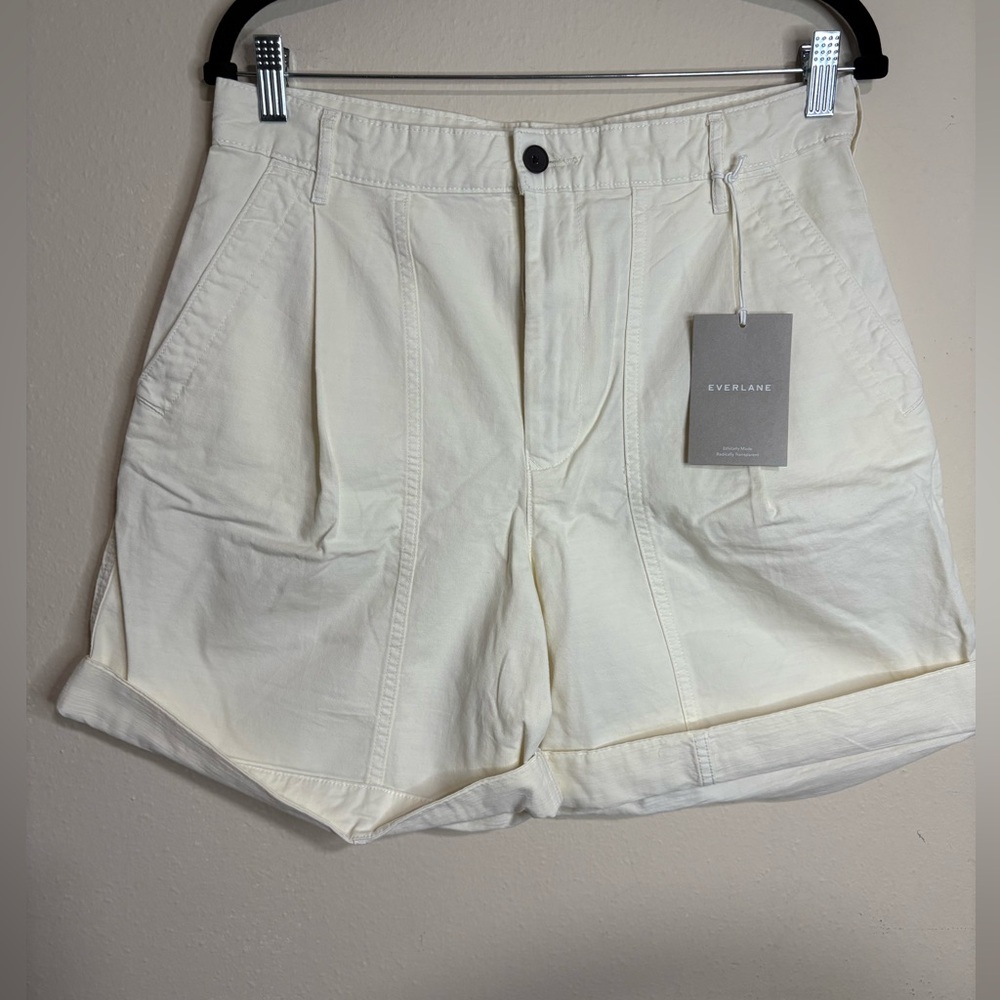NWT Everlane Tourist Shorts - Size 8